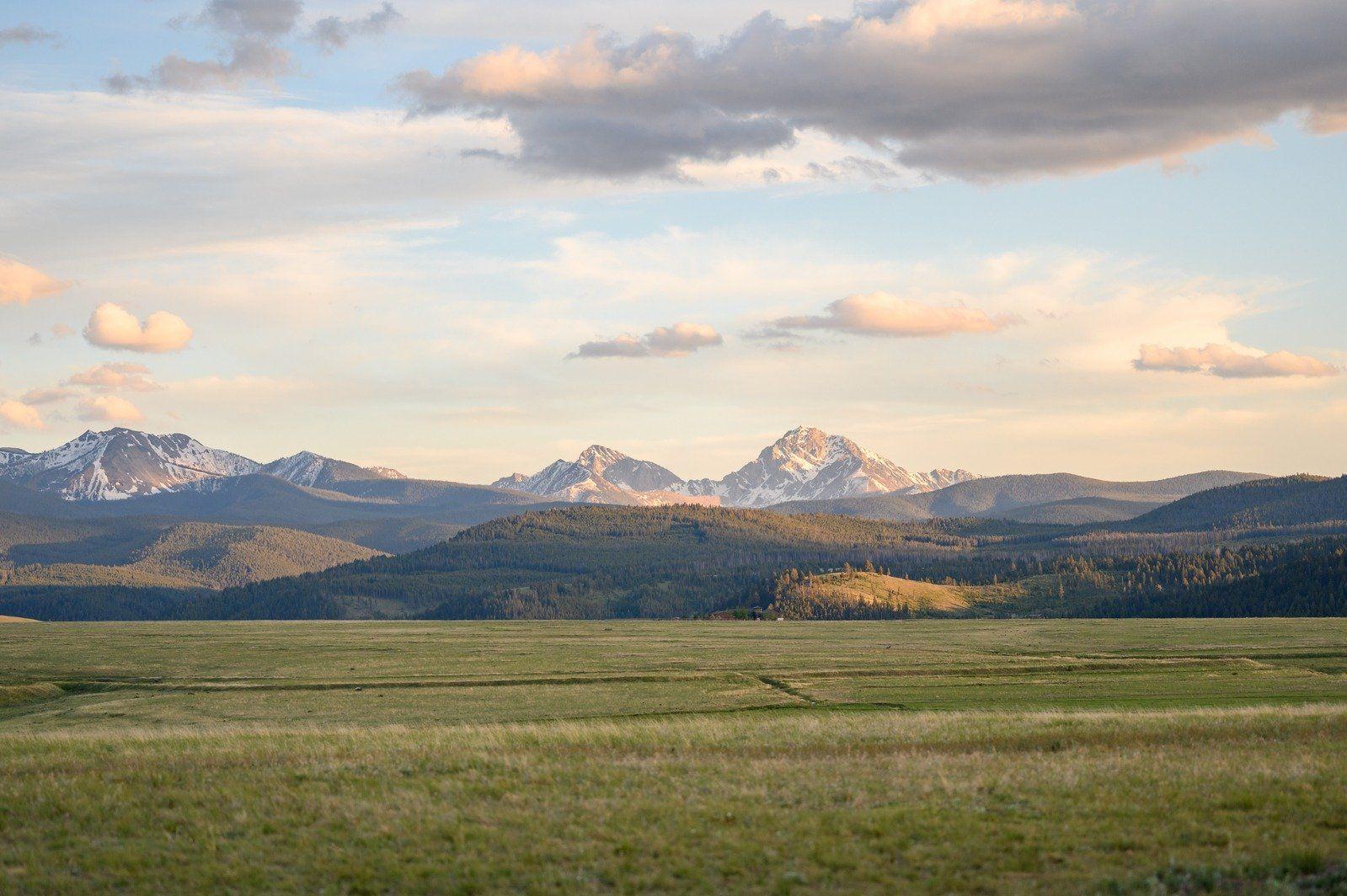 The Wedding Website of Julianna Parks and Todd Strand