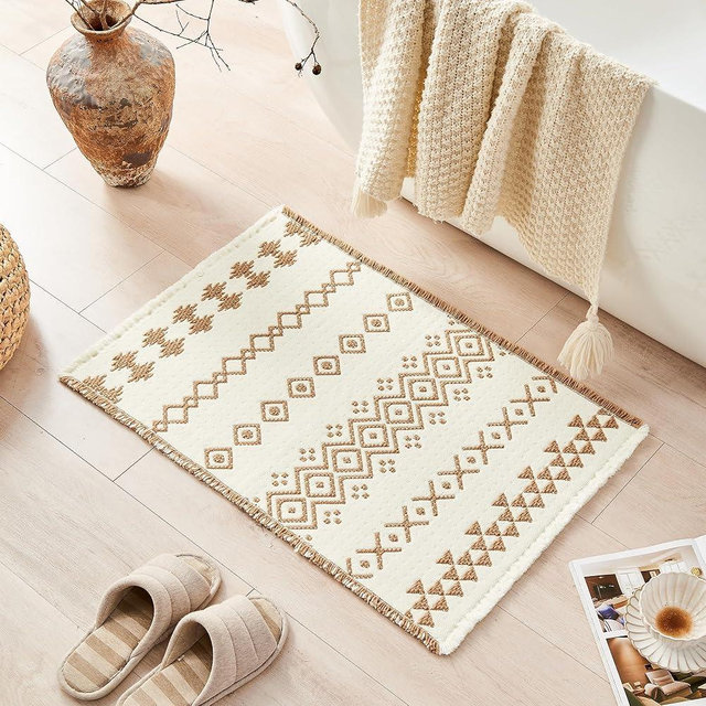 Douceur Boho Bath mat for Bathroom Floor Non Slip, Acrylic Blend Cute Bath Rugs with Tassels, Beige and Cream White Tribal Ethnic Pattern Farmhouse Bathroom Rugs, 16" x 24"