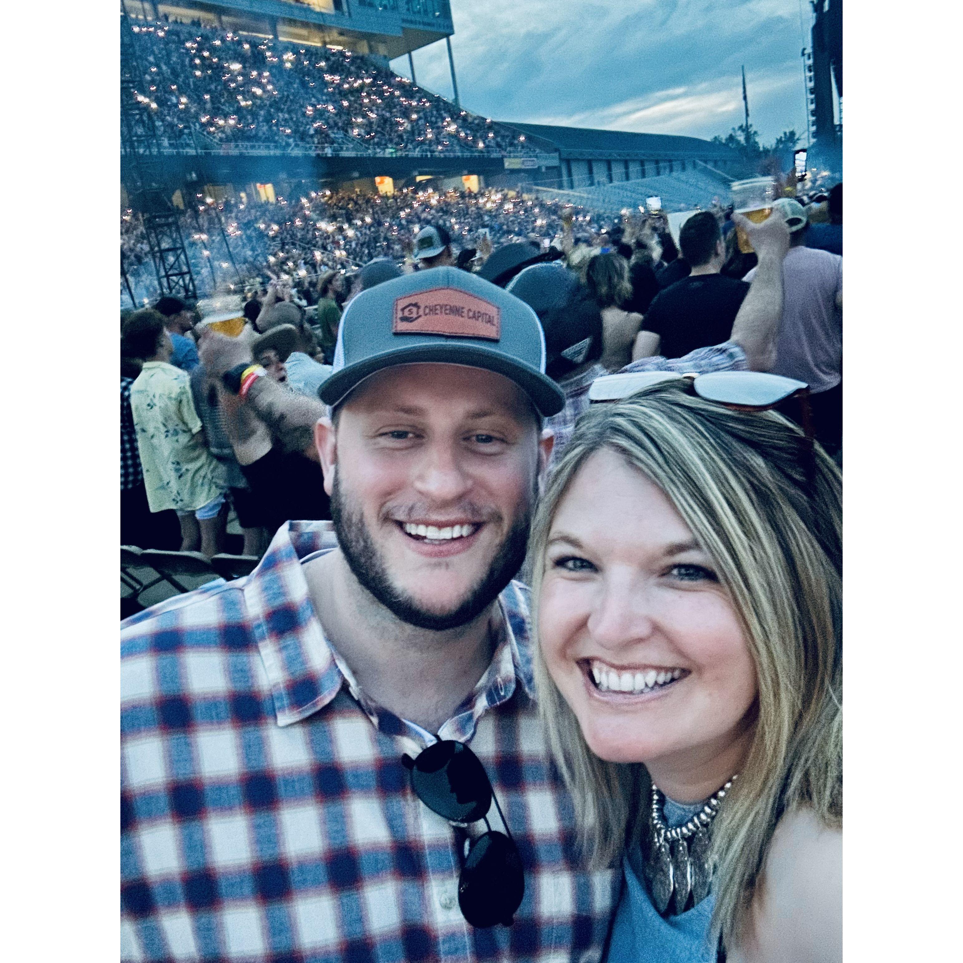 Luke Combs on the Blue!