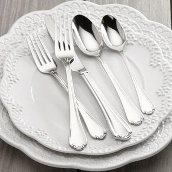 Chelse Muse 65 Piece Flatware Set