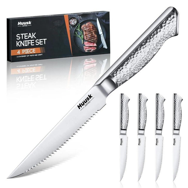 Huusk Japanese Steak Knives Set of 4-4.5" Serrated Steak Knife Set Dishwasher Safe, Stainless Steel Steaks Knives, One-Piece Structure with Anti-slip Handle, Christmas Gifts for Men Women