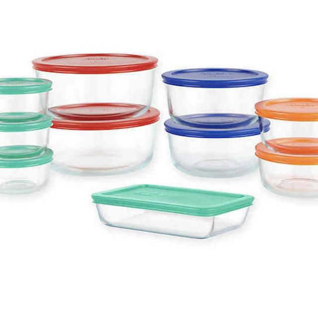Pyrex set
