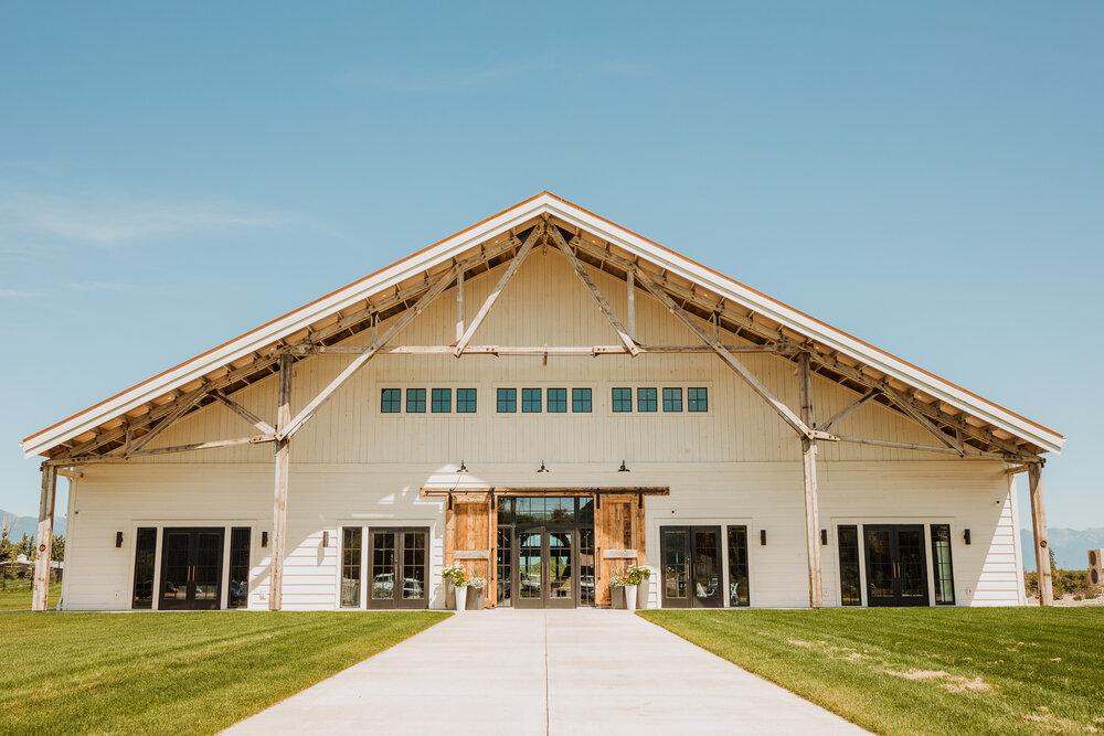 The Wedding Website of Ashley Kollmann and Riley Johnson