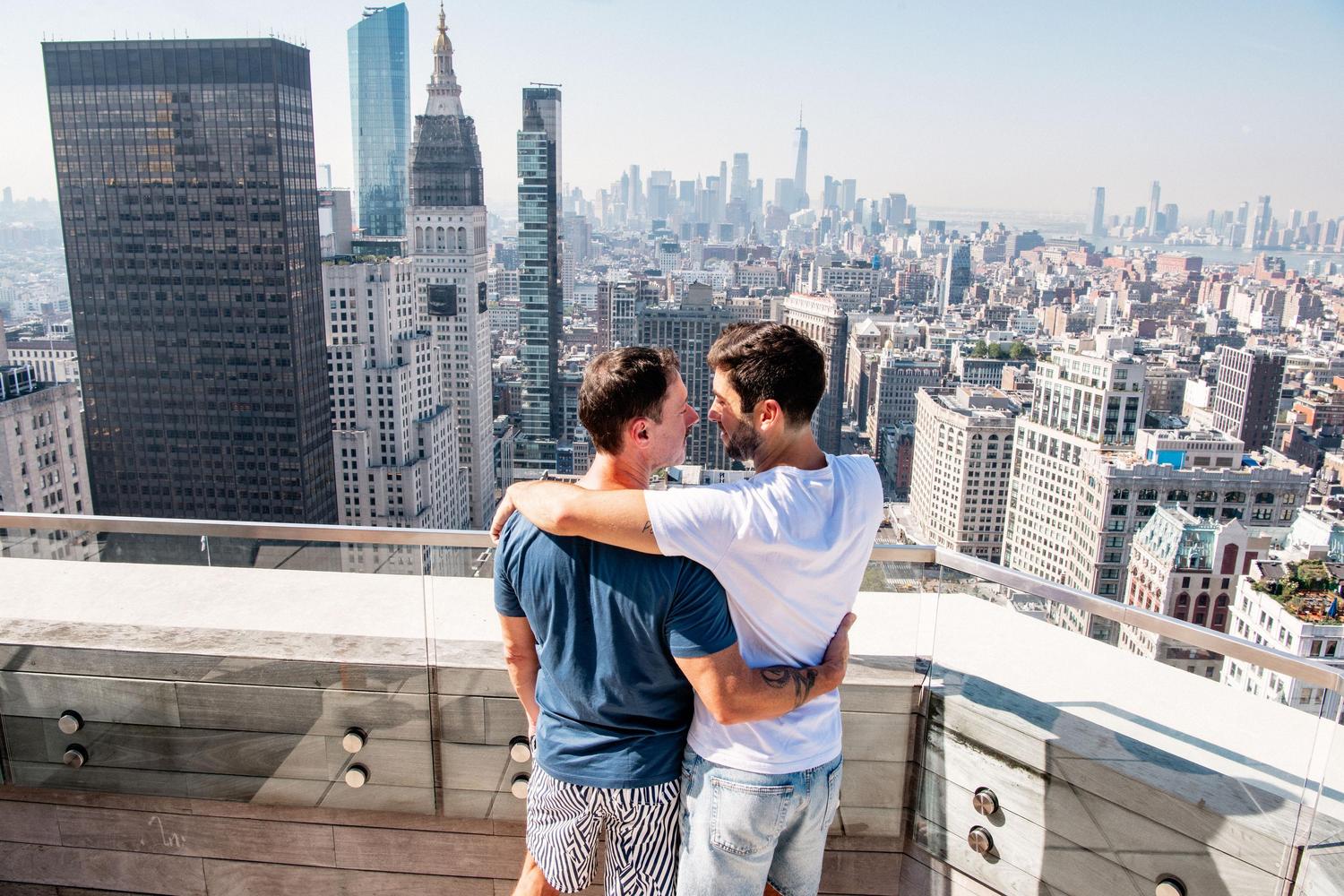 The Wedding Website of Chase Vicenzi and Justin Muir