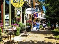 Shopping in Ellicottville