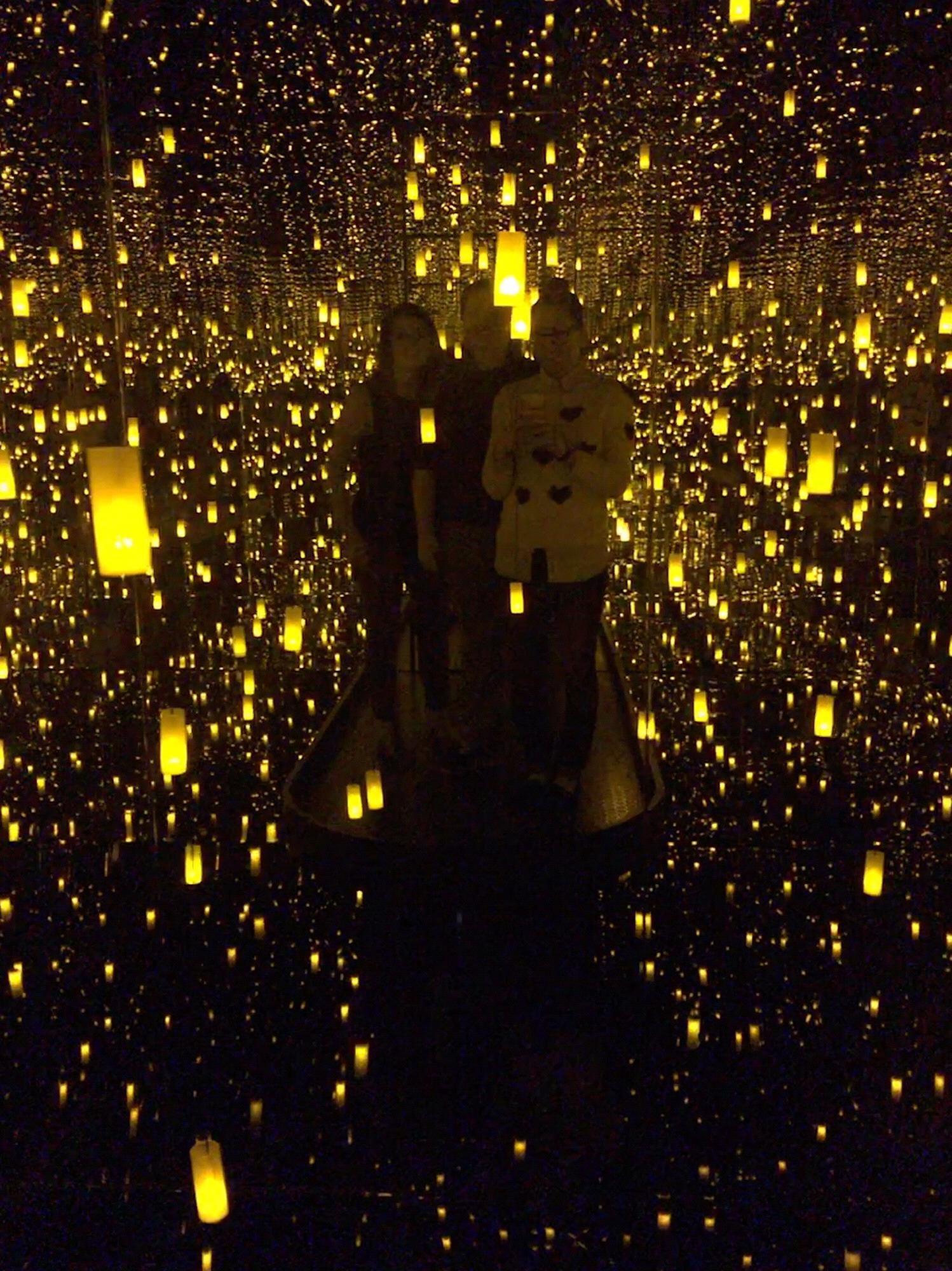 Infinity Mirrors exhibit👌🏼