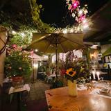 Zoubi Restaurant & Bar