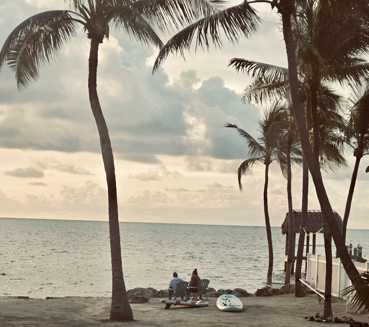 The Wedding Website of Lisa Glaze and Ronald Weatherford