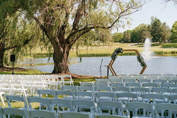 The Wedding Website of Emma Zimmer and Hiroto Hayashi