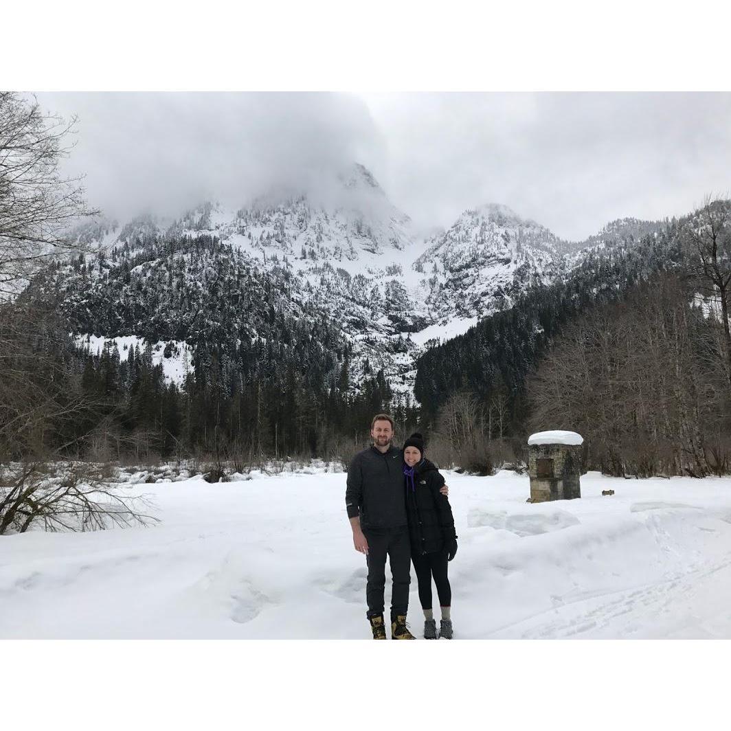 Hiking Big Four Ice Caves, 2017