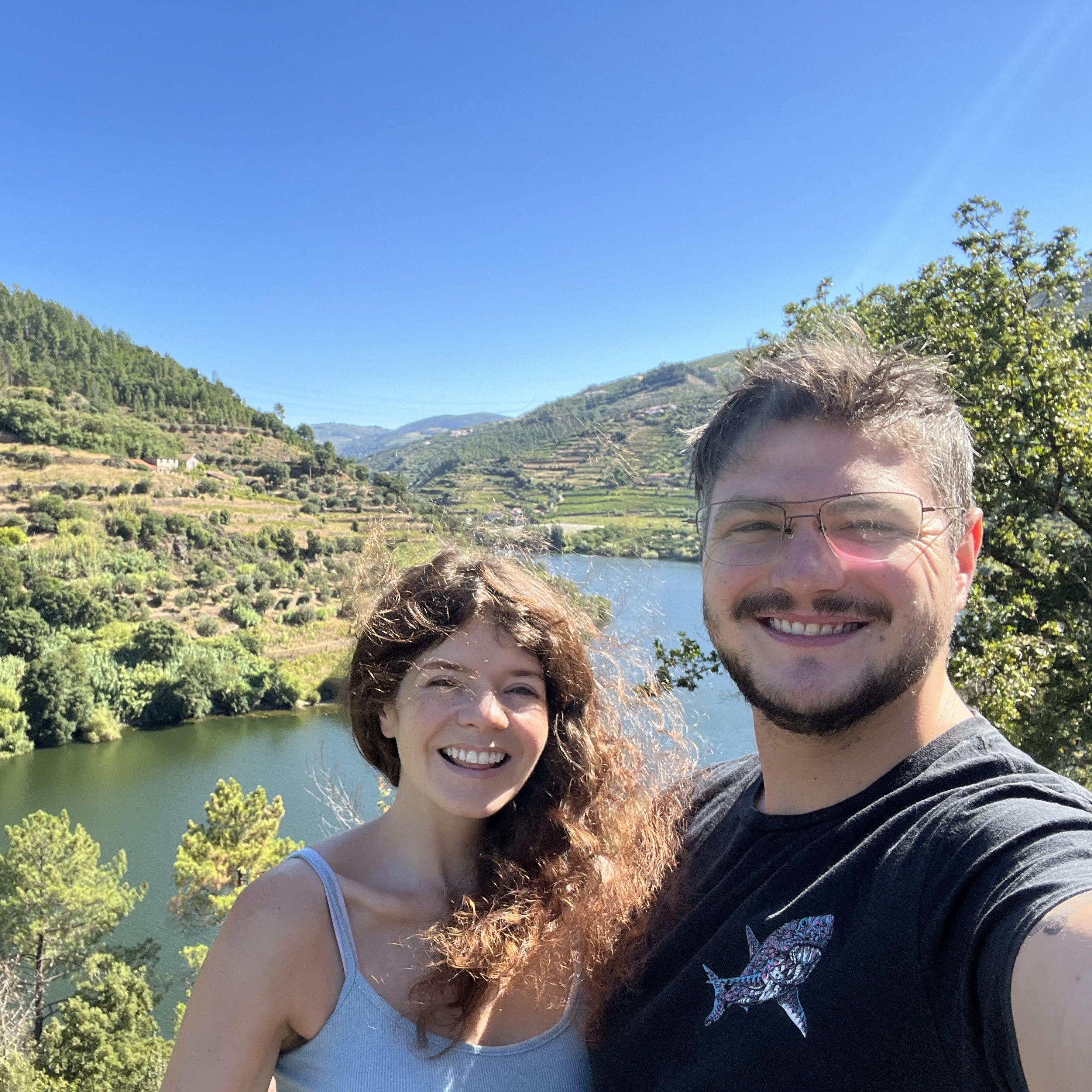 Touring the Douro river and discovering a new summer favorite-- green wine!