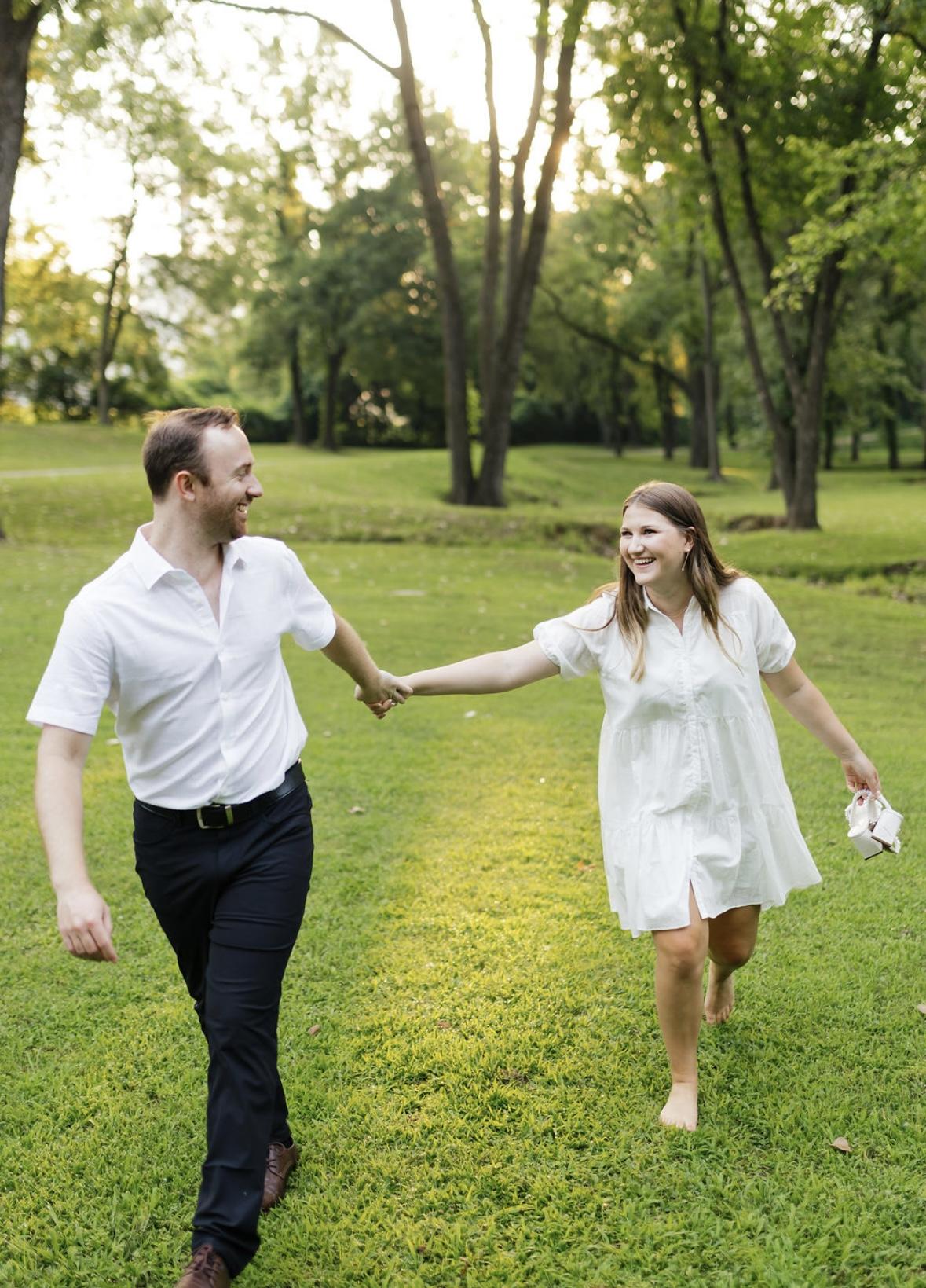 The Wedding Website of Logan Tomlinson and Taylor Simmons