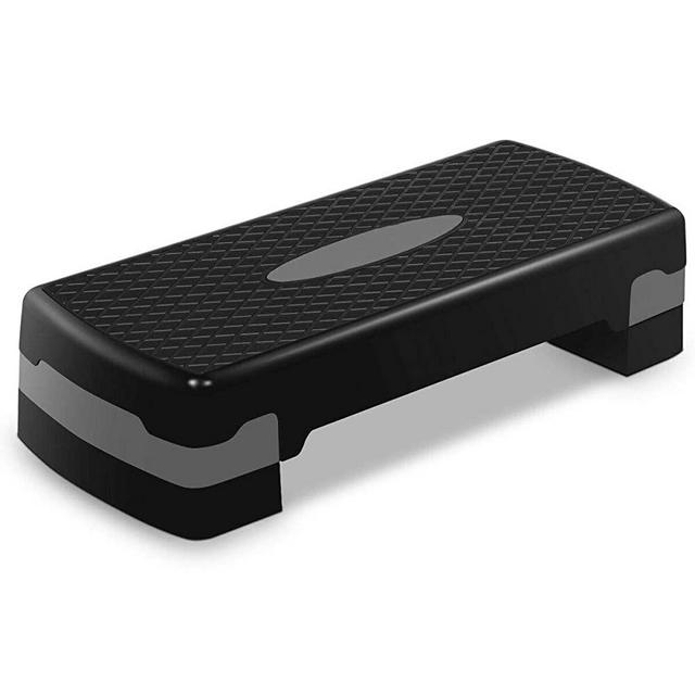 Giantex 27" Aerobic Step, Non-Slip Surface, Height-Adjustable 4"-6" Step Aerobics Platform, Workout Fitness Equipment Stepper Trainer, Exercise Step Platform with 2 Riser