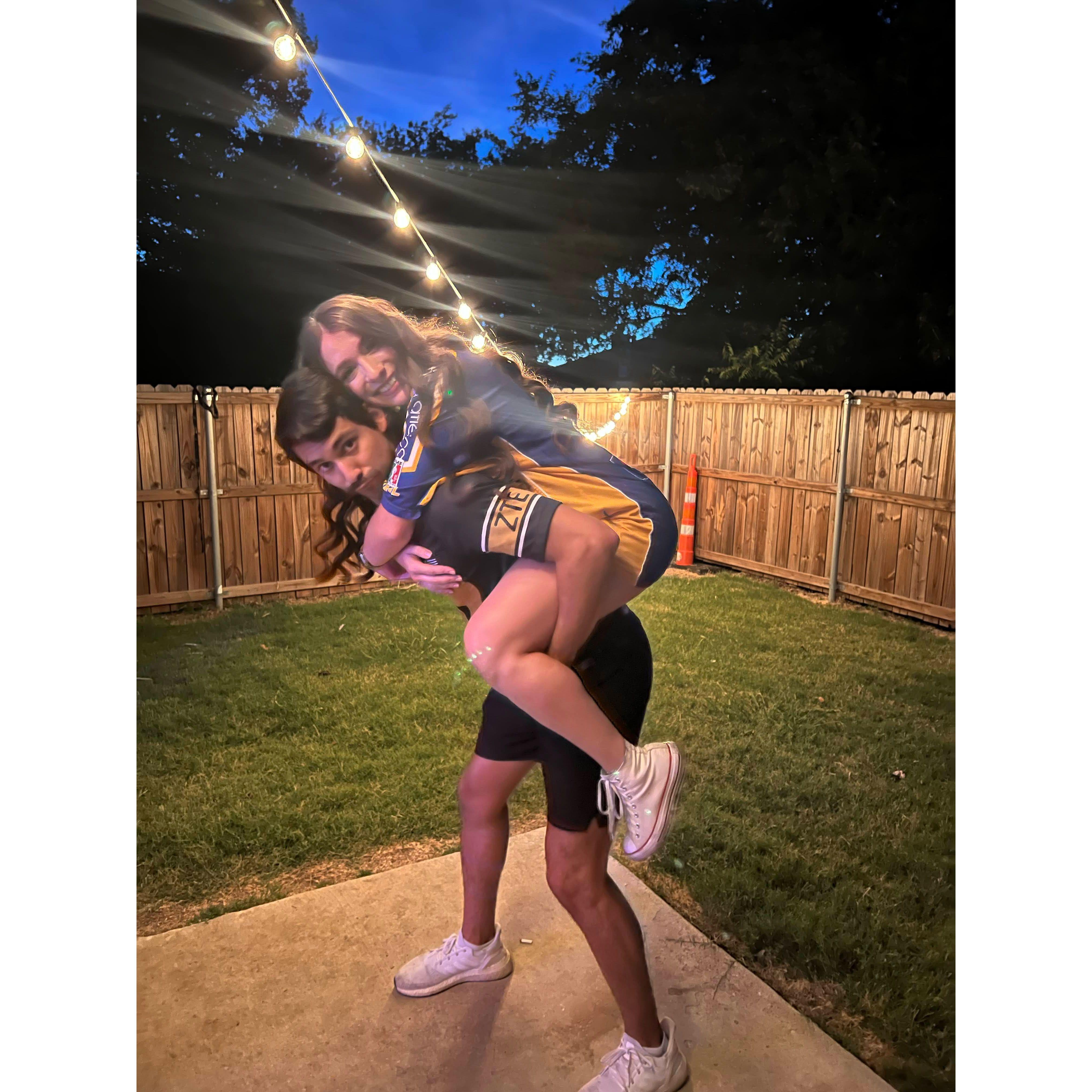 TIGRES DE CORAZON!!! 🐯 (how long until Jose see's this and makes me change the caption?)