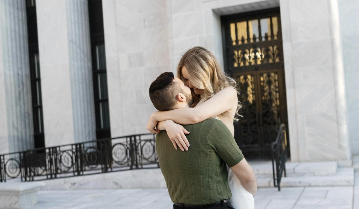 The Wedding Website of Maggie Cunningham and Gideon Hart