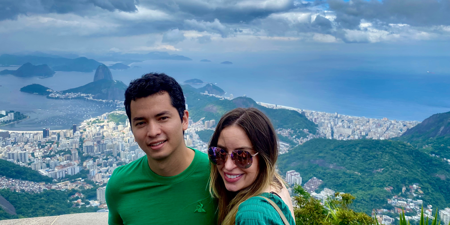 The Wedding Website of Nahala Aborashed and Andrés Vásquez
