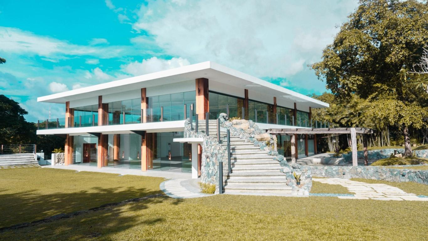 The Wedding Website of Trinity Nguyen and Kyle Jordan