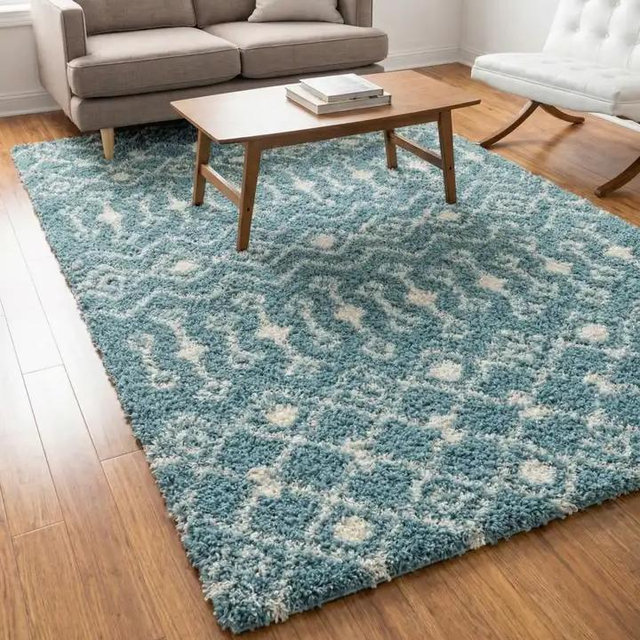5' 3 x 8' Moroccan Trellis Shag Rug