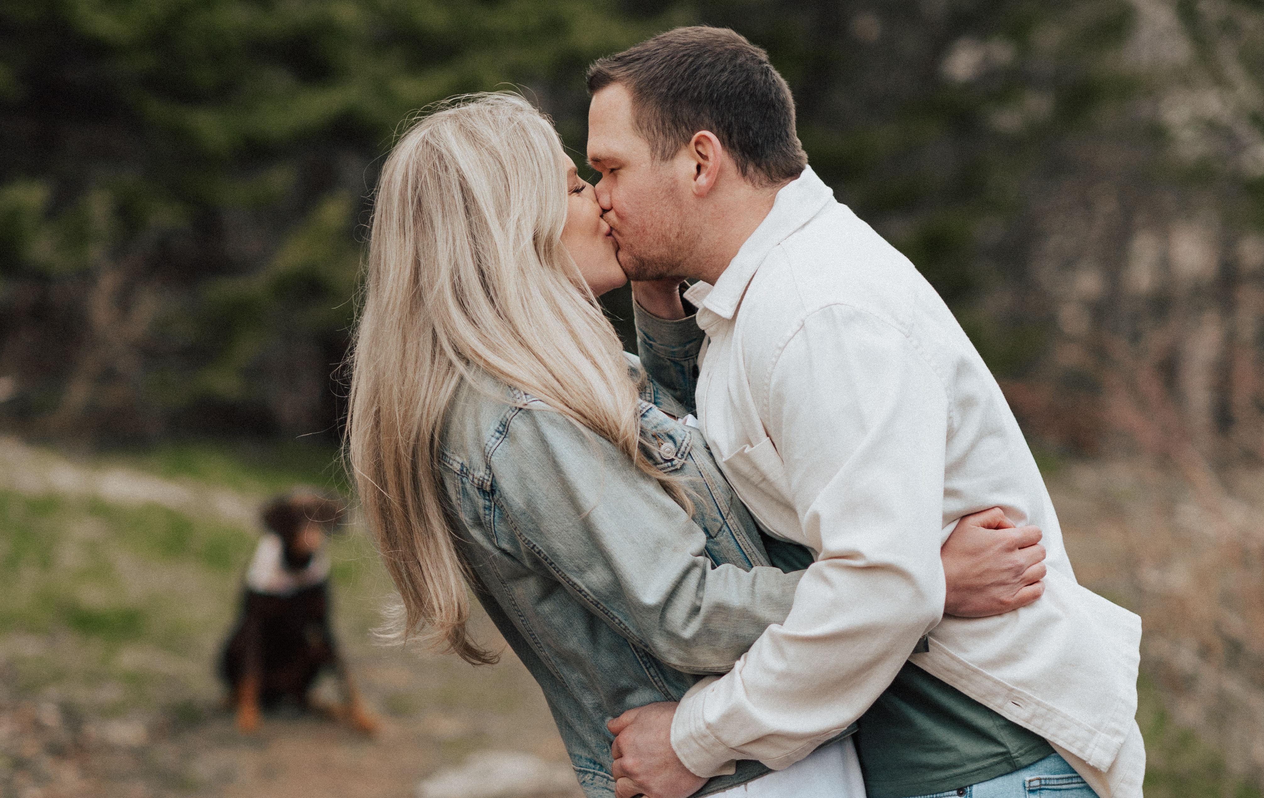 The Wedding Website of Sarah Hoyt and Lucas MacInnis