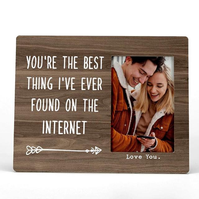 FONDCANYON You Are The Best Thing I’ve Ever Found On The Internet Picture Photo Frame, Couples Picture Frame,Birthday Christmas Valentine Gifts For Couple Husband Wife Girlfriend Boyfriend(4x6 Photo) (Color-3)