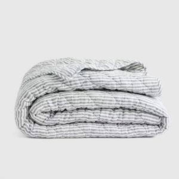 European Linen Stripe Quilt in Grey/White Stripe
