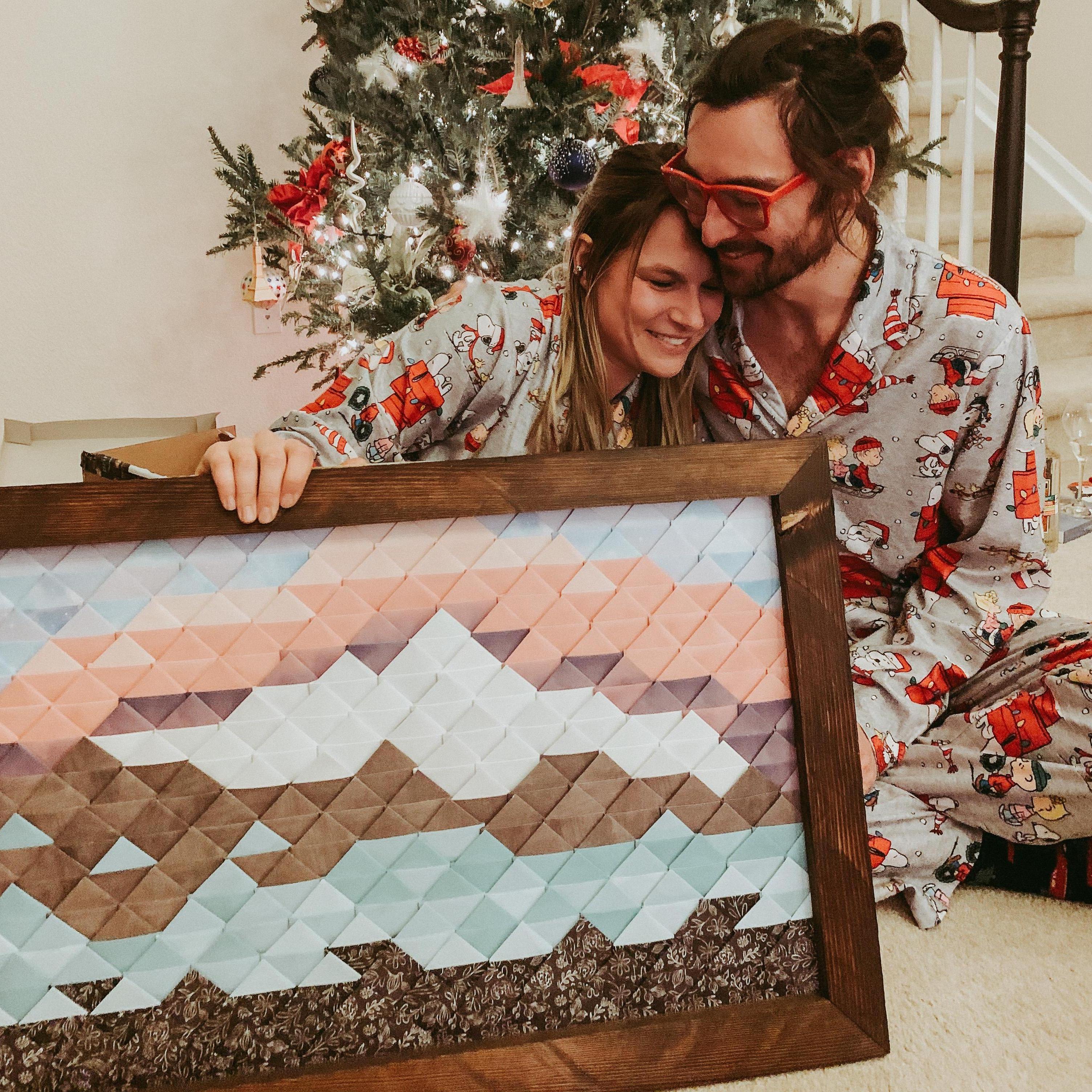 Mason showed his artistic abilities in the most epic Christmas gift ever for our first Christmas together
Dec 2020