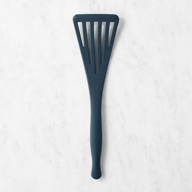 Williams Sonoma x Greenpan Premiere Collection, Fish Turner, Oxford Blue