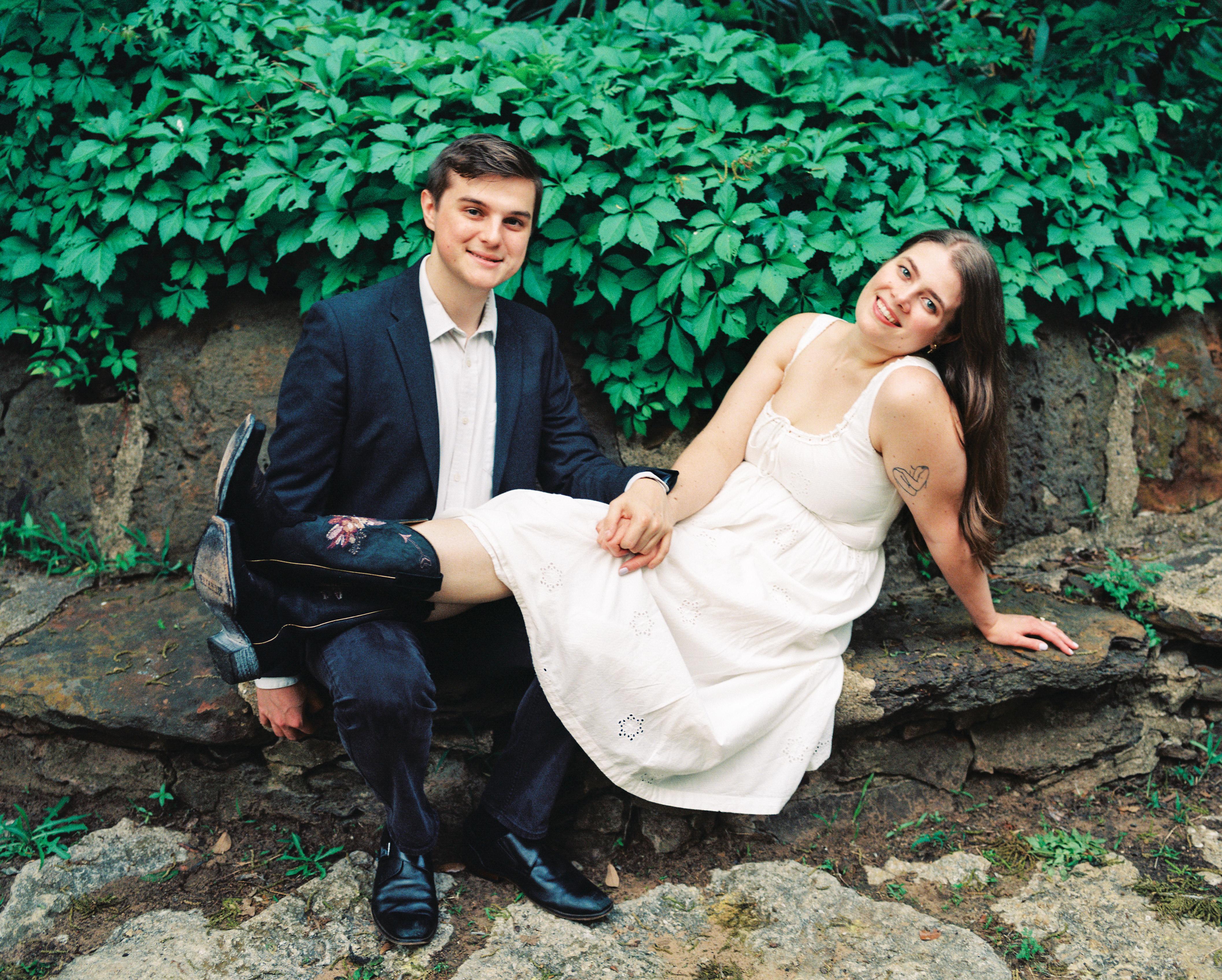 The Wedding Website of Rachel Azbell and Josh Newburry