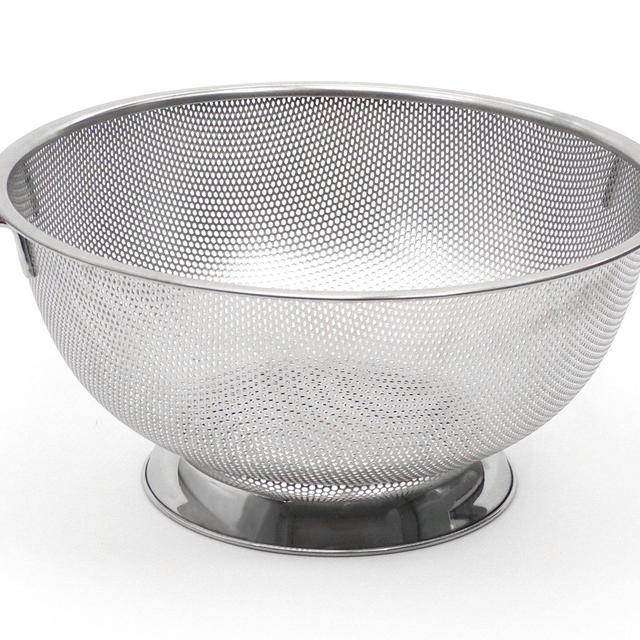RSVP International Endurance (PUNCH-5) Stainless Steel Precision Pierced Colander Strainer, 5 Quart | For Pasta, Rice, Fruits | Dishwasher Safe | Wide Rim Handles | Steaming, Draining Rinsing