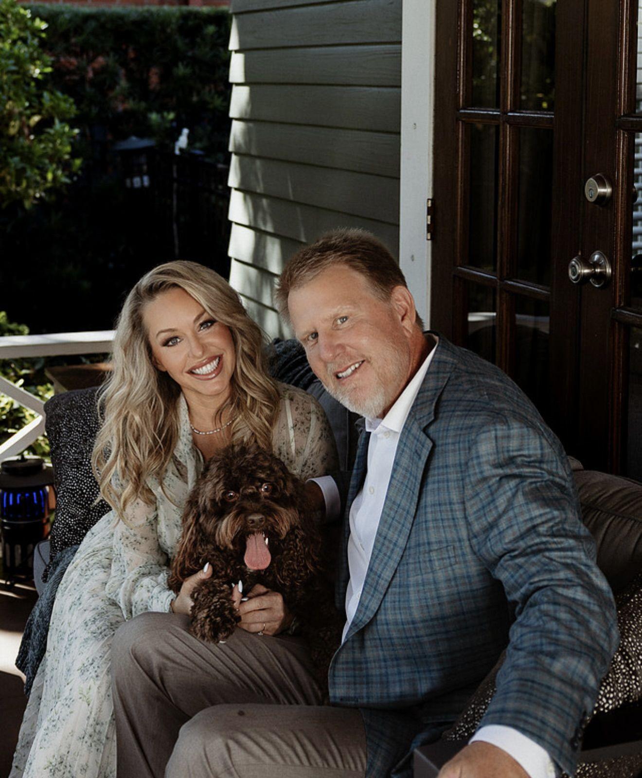 The Wedding Website of Elisa McGuire and Mark Mathiason