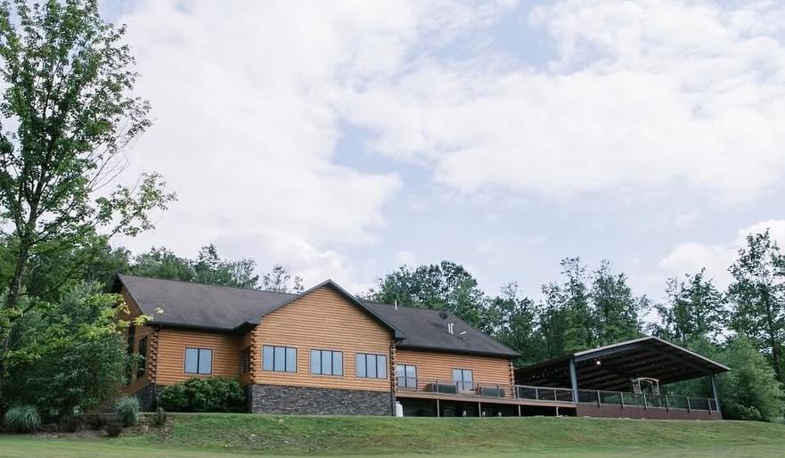 The Wedding Website of Alayna Holt and Blake Davis