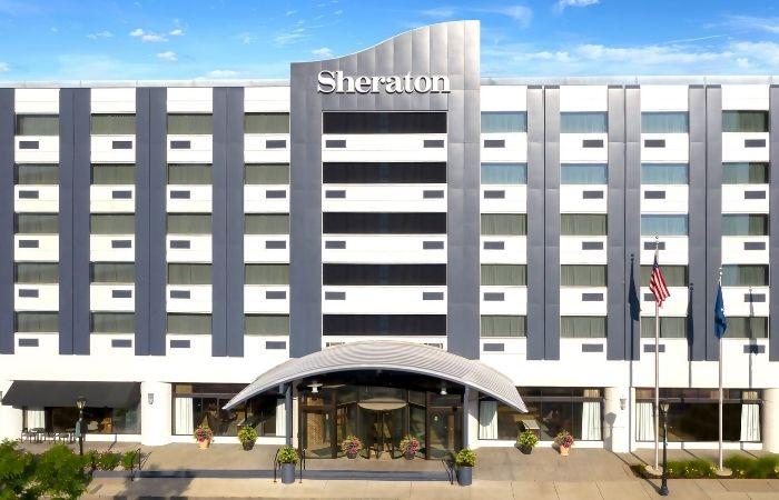 The Wedding Website of Nicole King and Sean Drennan