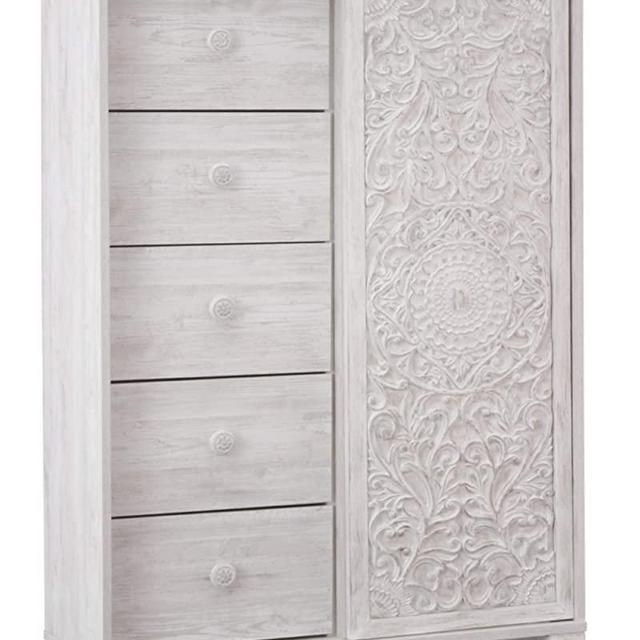 Signature Design by Ashley Paxberry Boho 5 Drawer Dressing Chest with Slider Door & 3 Adjustable Shelves, Whitewash