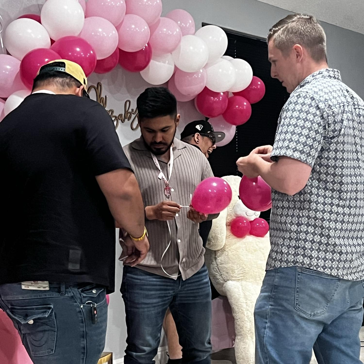 When i saw him participate in the games at Eli & Aide’s baby shower, I absolutely knew he would fit right in and be the life of the party in Mexico