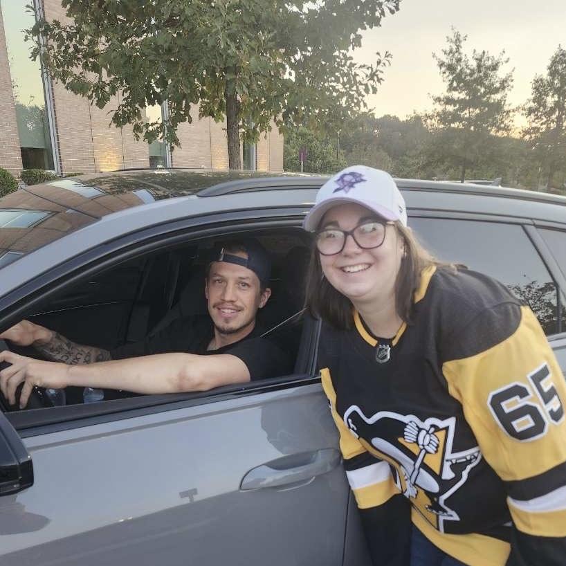 Hannah Got to Meet Her Favorite Pittsburgh Penguin Player Right Wing Rickard Rakell For Her Birthday! On September 20th 2025