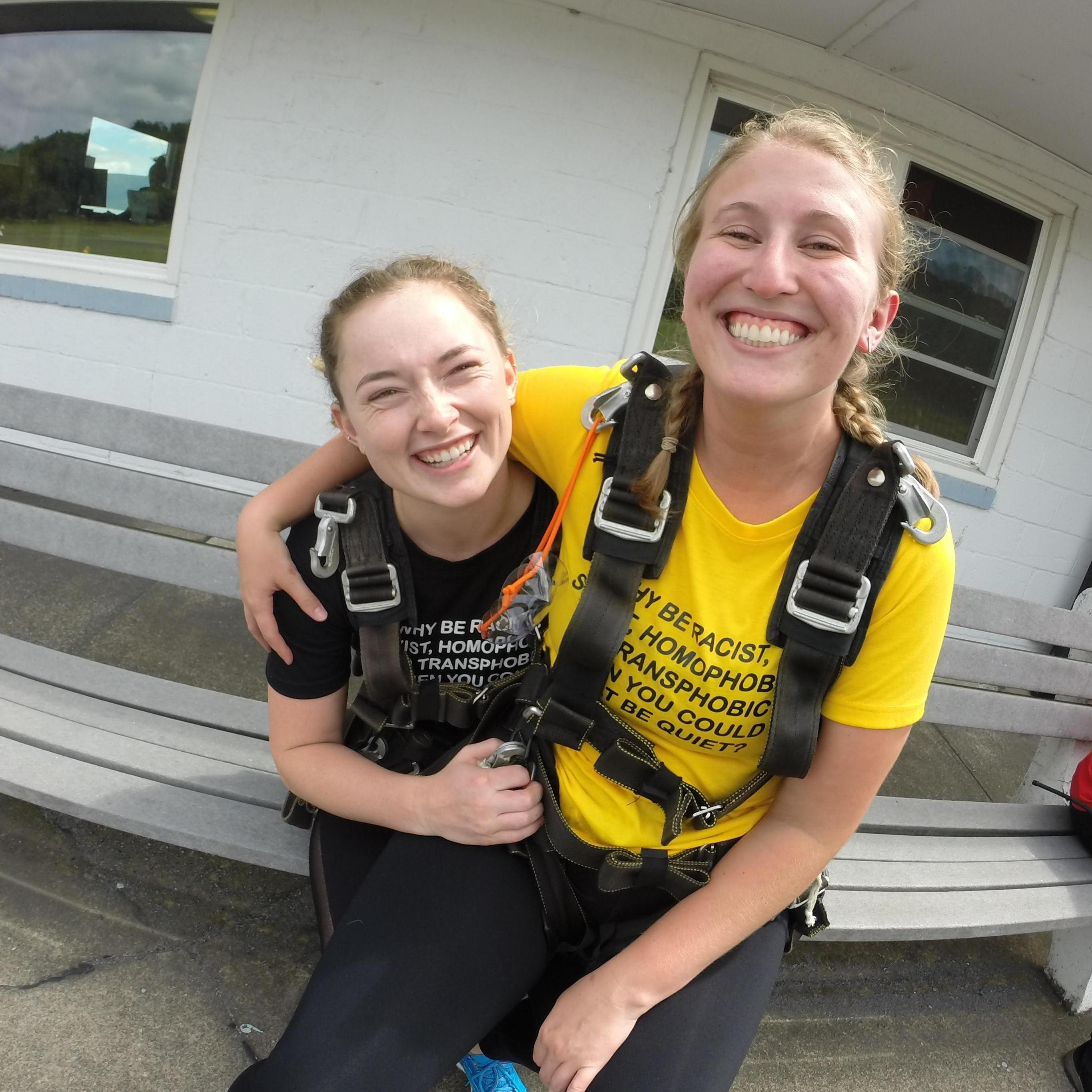 Skydiving 08.25.2018
