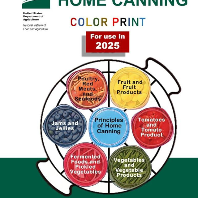 Complete Guide to Home Canning: (Color Print). 7 in 1 Guides Principles, Fruit, Tomatoes, Vegetables, Meats and Seafoods, Fermented foods and Pickles, Jams and Jellies.
