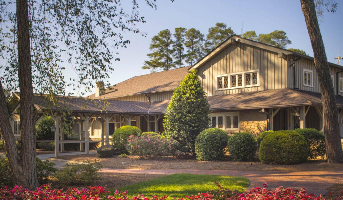 The Wedding Website of Chelsea Dragone and Kalob Cromartie