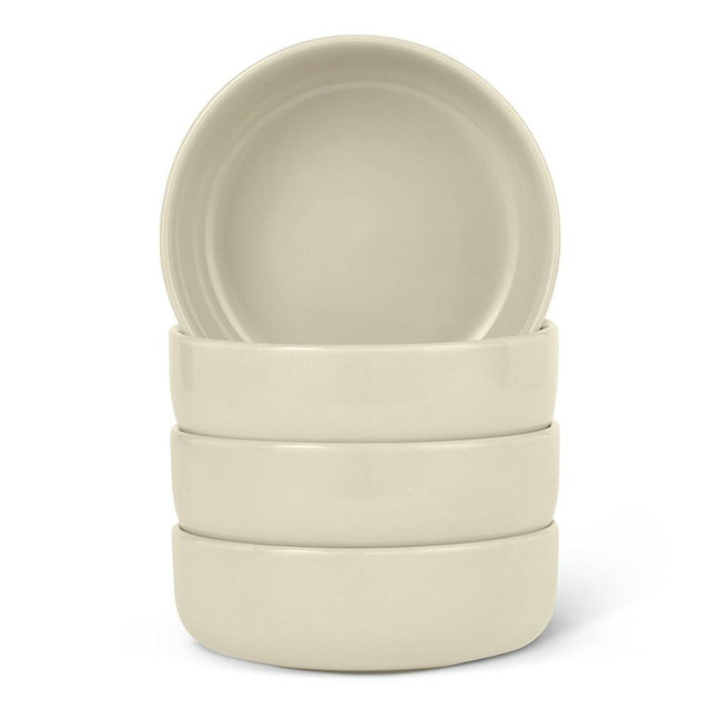 Amazon Basics Glazed Stoneware Bowls, Ceramic 4-Piece Set, Dishwasher-Safe, 5.5 in., Ivory