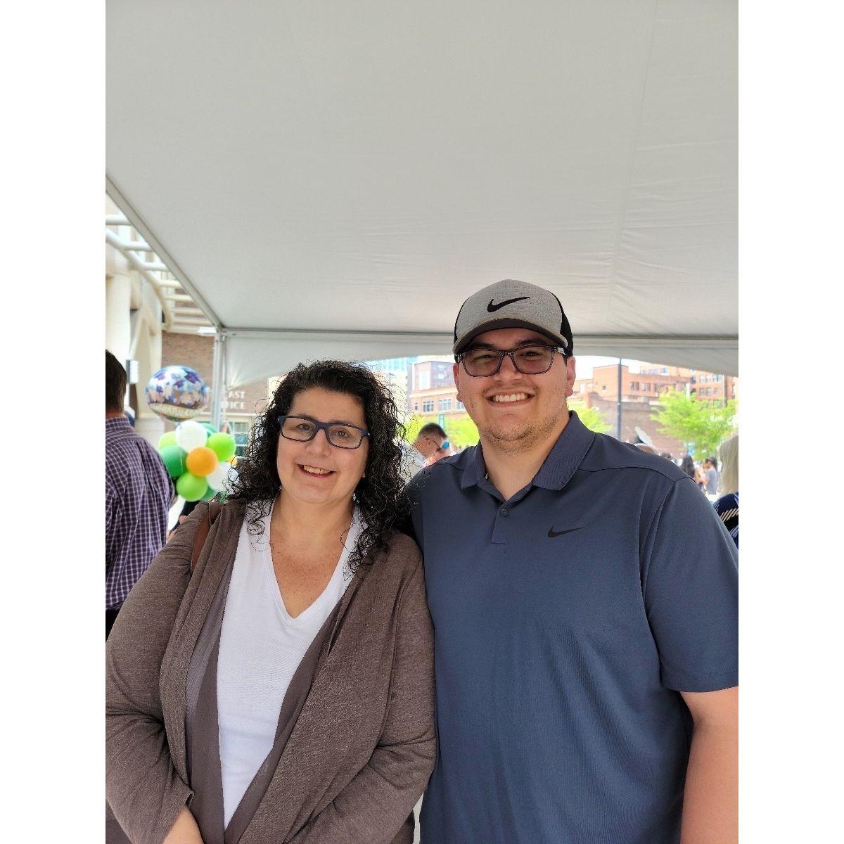 Austin's Mom, Rashmi!