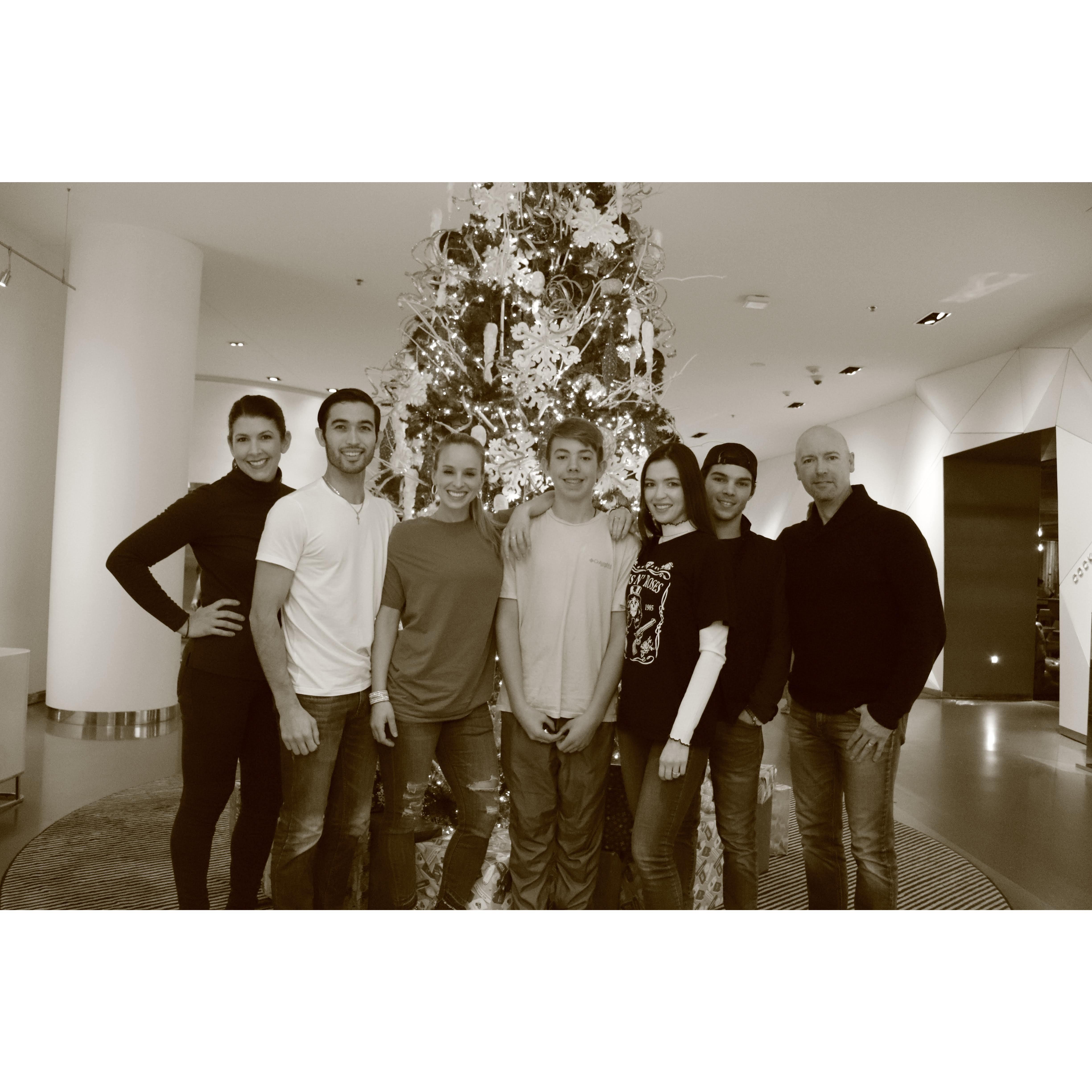 A Thanksgiving we will all remember! First time all of us together in Minnesota and definitely not the last. We both had the hardest time getting back to NYC because of the weather.