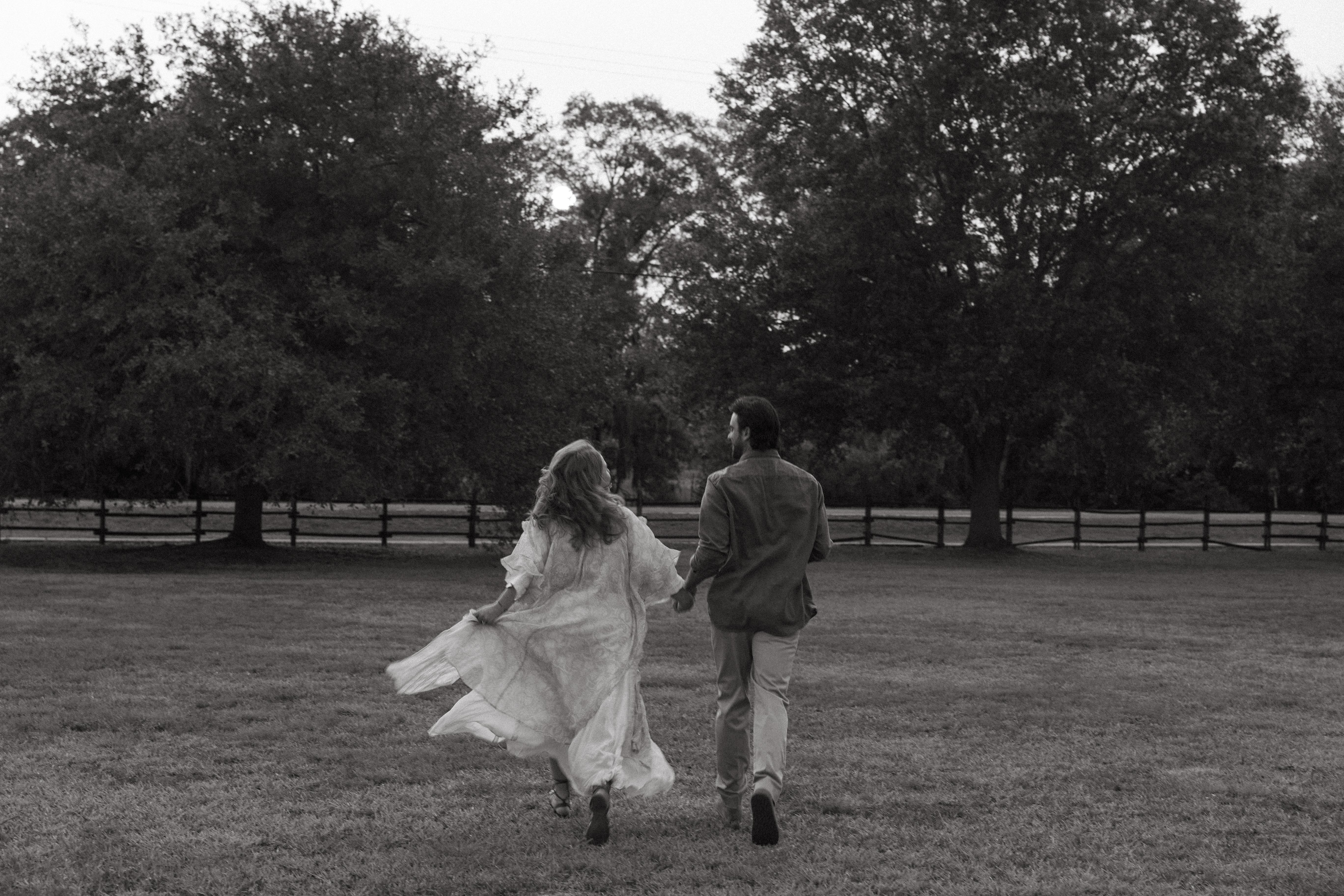 The Wedding Website of Lindsay Sheffield and Nicholas Tragemann
