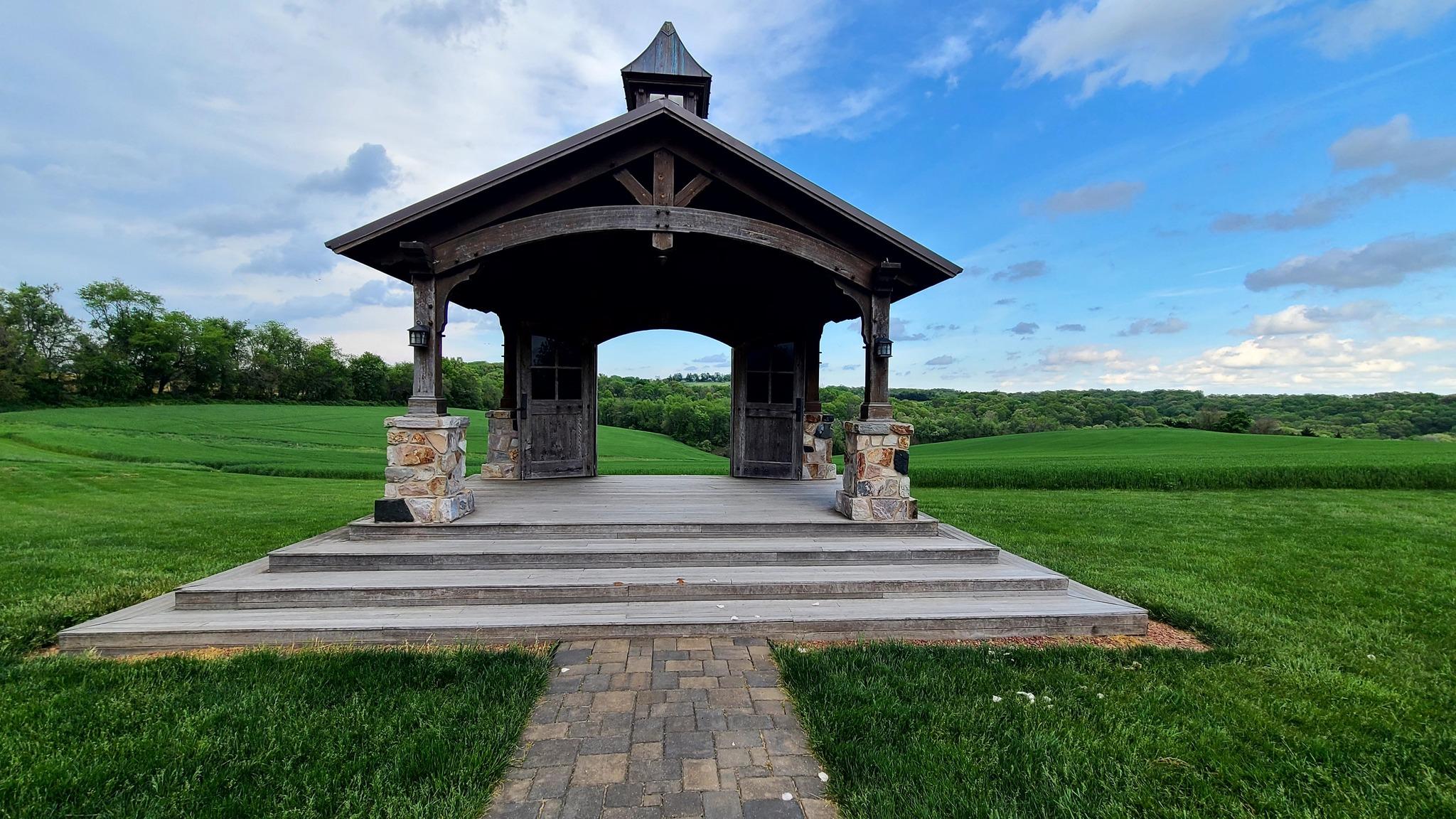 The Wedding Website of Casey Holstein and Russell Grimm