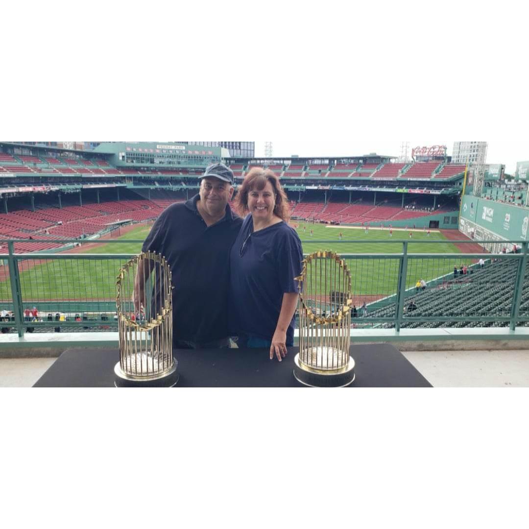 Bucket Adventure - Red Sox World Trophies & Game