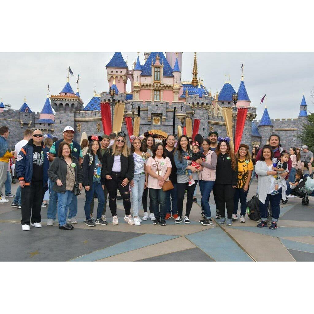 Disneyland with the Sahagun family - January 2020