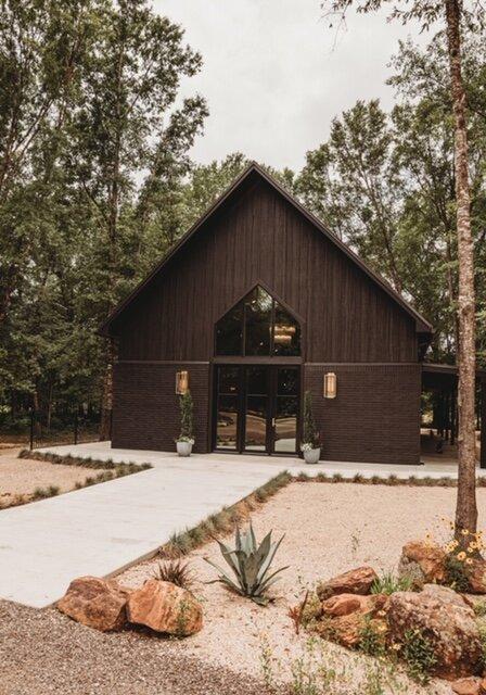 The Wedding Website of Cheyenne McGuire and Randall Johnson