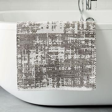 Organic Distressed Texture Bath Mat, 20"x34", Gray Sky