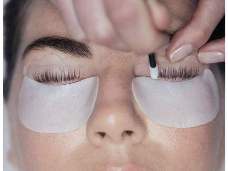 Lashes