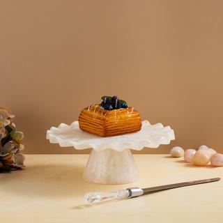 Resin Medium Cake Stand
