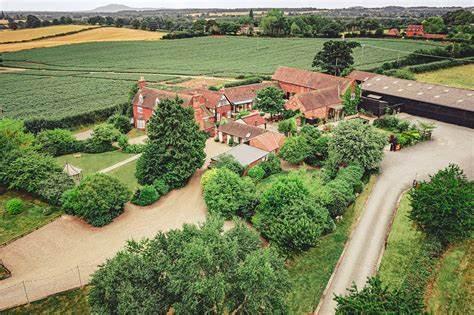 The Wedding Website of sarah gilbert and dean powis